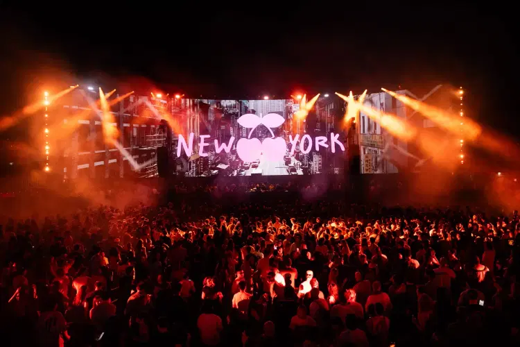 Elrow kicks off a full weekend takeover at the all-new Pacha New York with a second show added on July 17! Get ready to Dance With The Serpent in a sunset-to-4AM marathon of music, spectacle, and immersive storytelling. Step into the mind of NYCHOS, where supposed opposites collide: animal and human, physical and metaphysical, dark and light. Explore a world where boundaries blur, connections emerge, and transformation awaits around every corner. Lose yourself in the experience, shed the familiar, and discover something new as elrow brings its signature chaos and creativity to New York for an unforgettable weekend.
